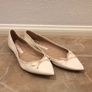 Zara Flats